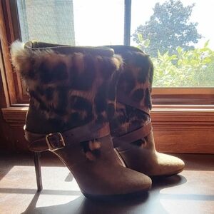 Burberry heel boots